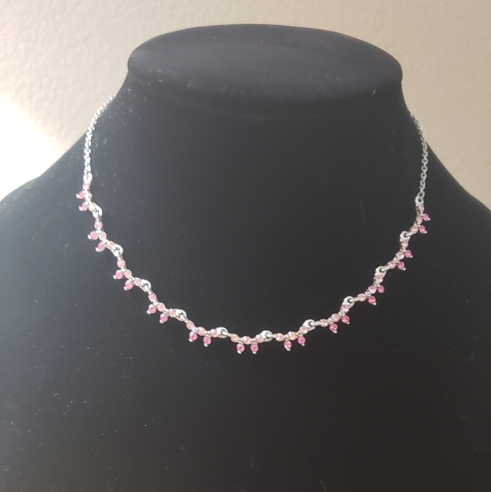 Short necklace